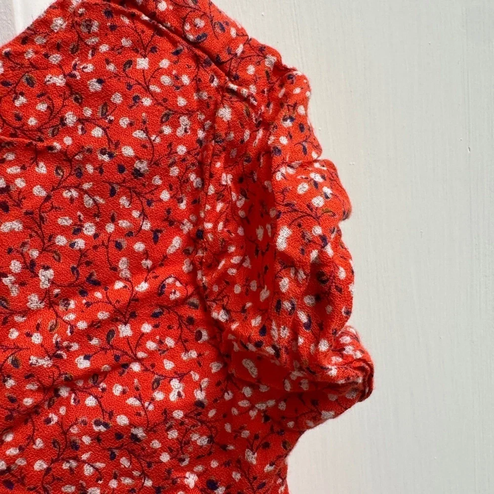 NWOT Old Navy 3T Girls Red/Orange & White Floral Short Sleeve Dress w Open Back